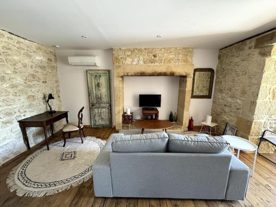 L'Epicerie De Bezenac Villa Bagian luar foto